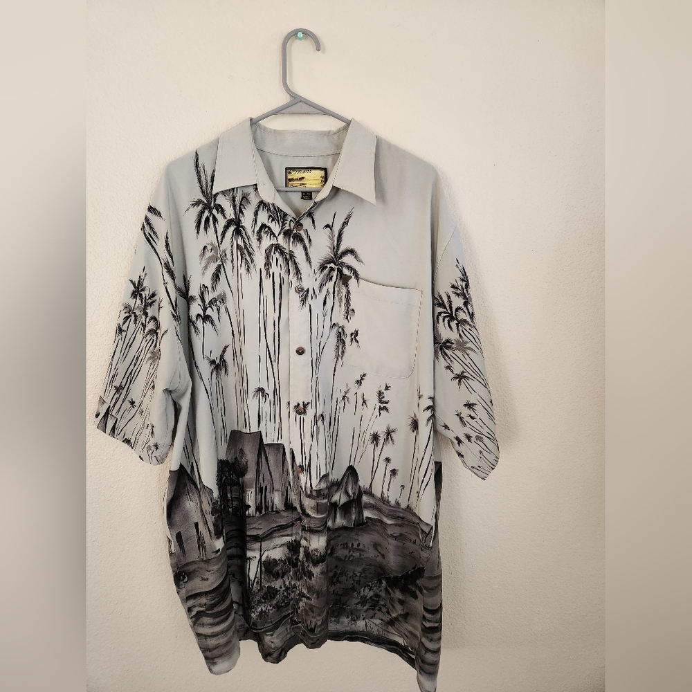 First Down Southern Rim Hawiian Tropical Print Men's  Shirt XL